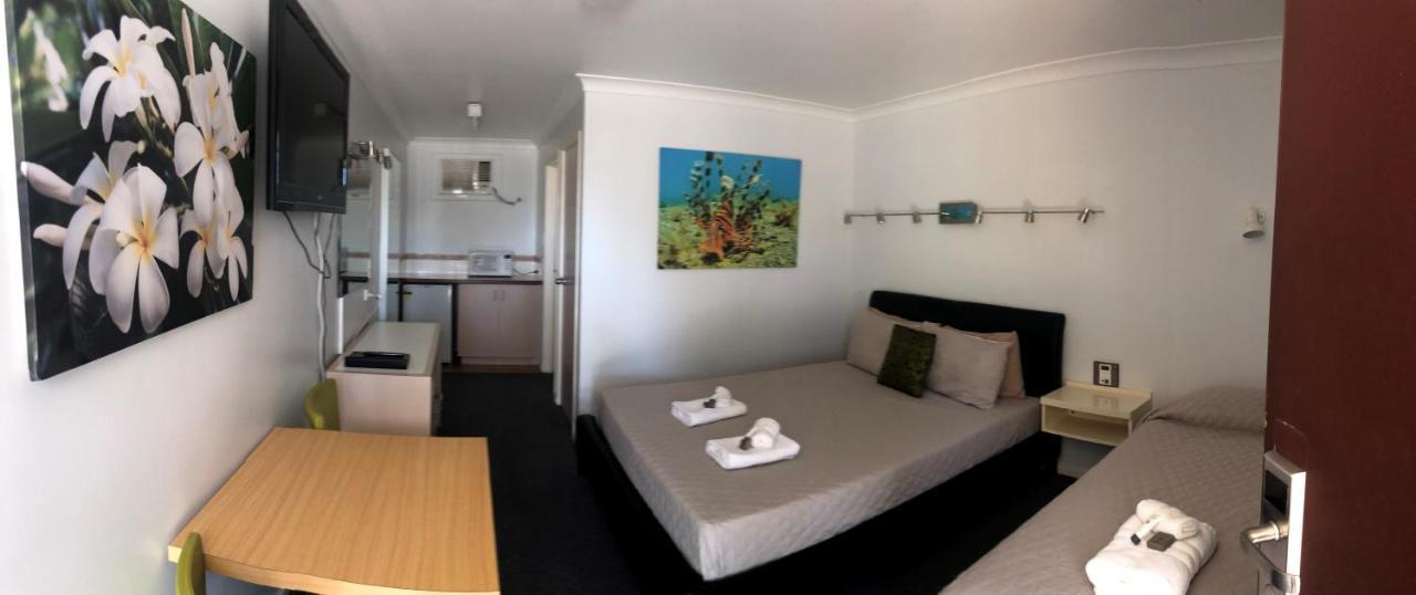 Carnarvon Gateway Motel Zewnętrze zdjęcie