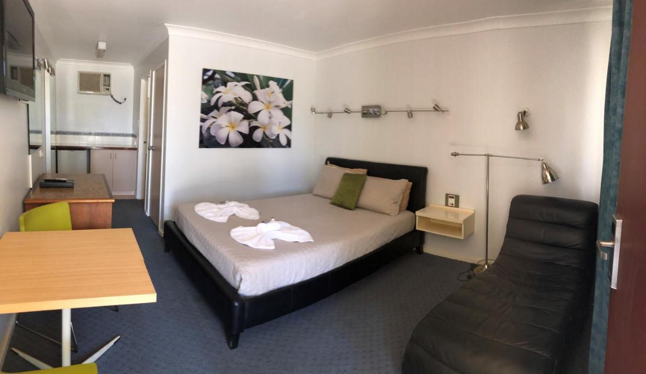 Carnarvon Gateway Motel Zewnętrze zdjęcie